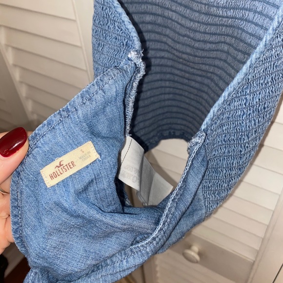 Hollister top - Picture 3 of 3